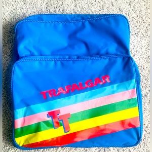 Vintage trafalgar Travel Bag / 1980s 80s Blue Rainbbow / Retro Shoulder bag /